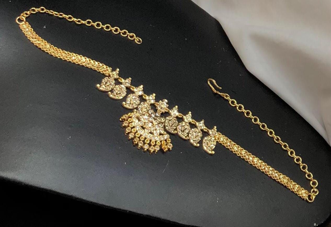 HIP CHAIN